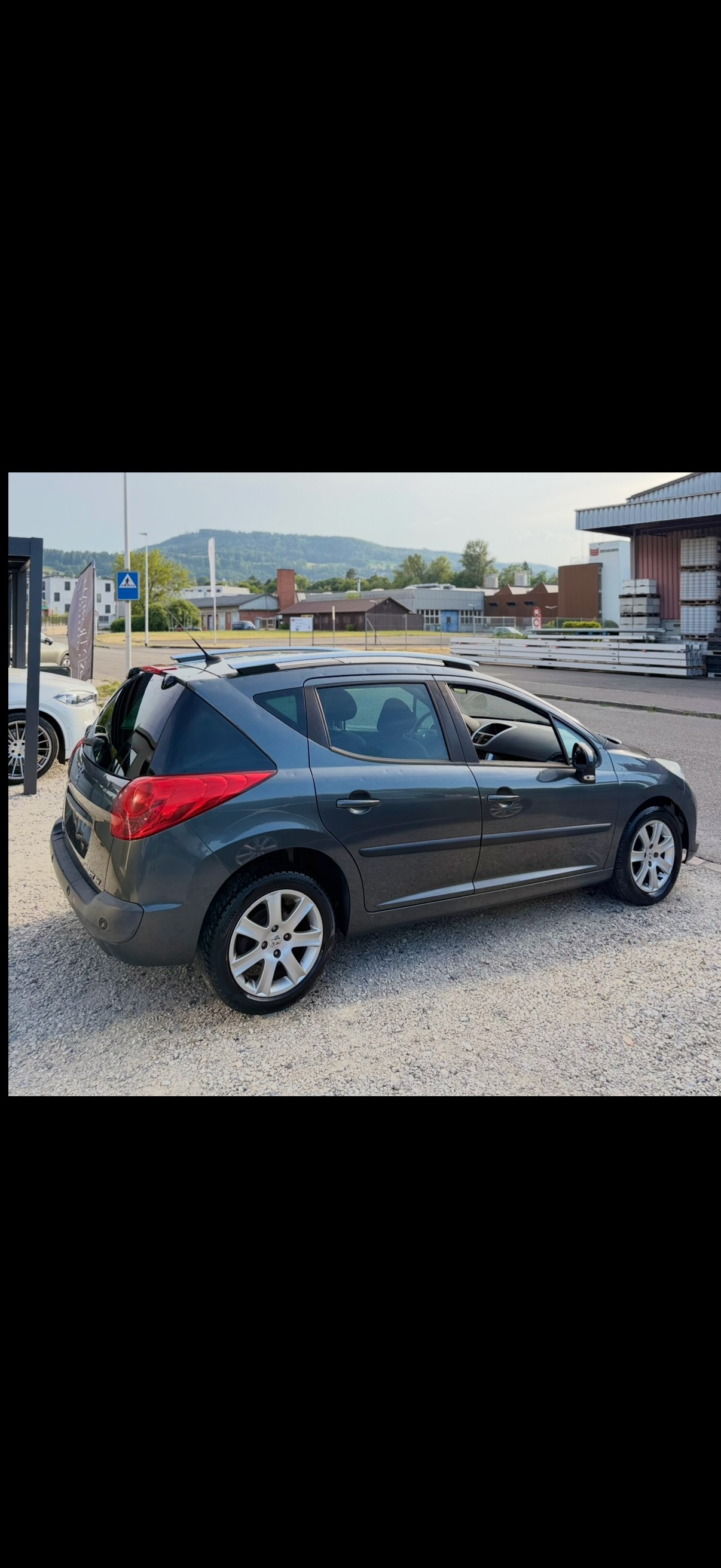 PEUGEOT 207 SW 1.6 16V Sport Automatic-image-3