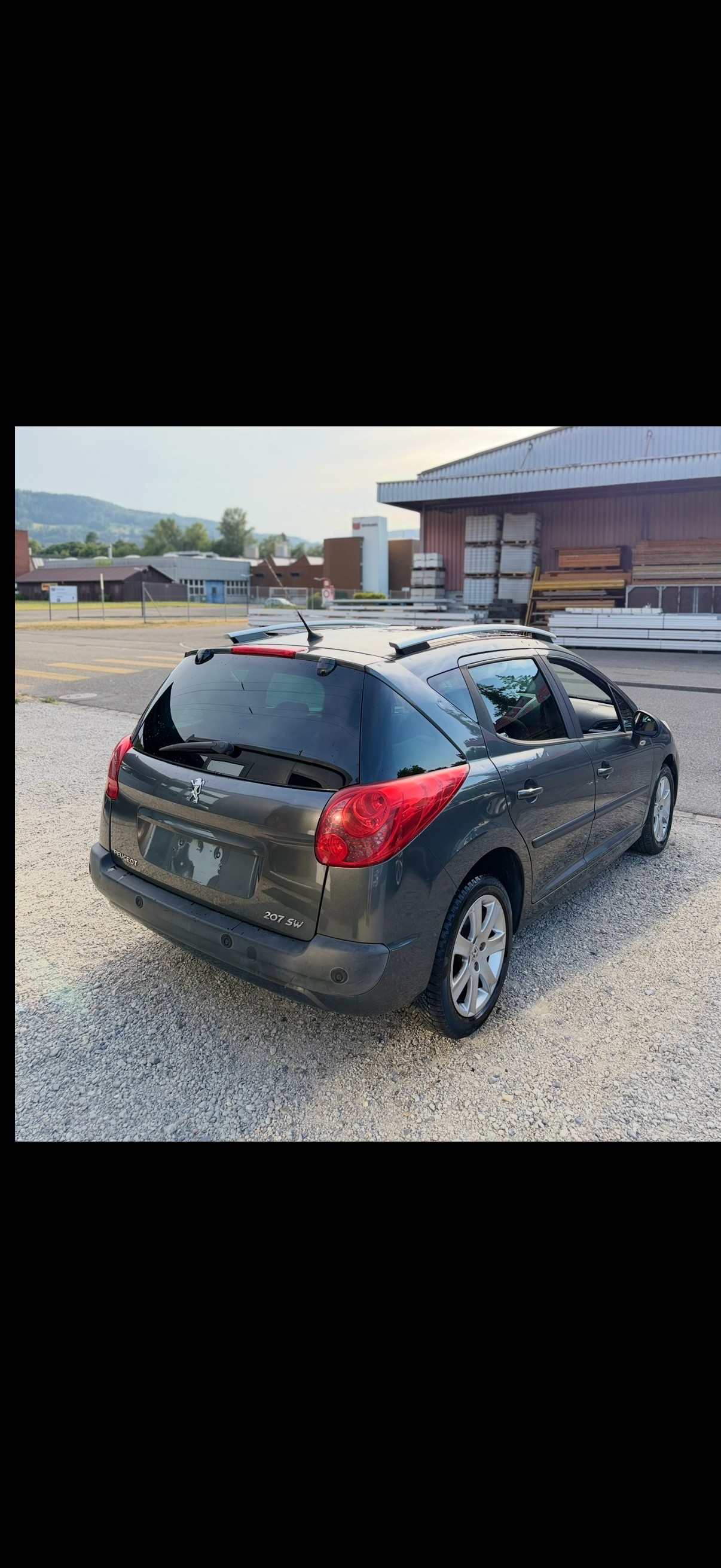 PEUGEOT 207 SW 1.6 16V Sport Automatic-image-4
