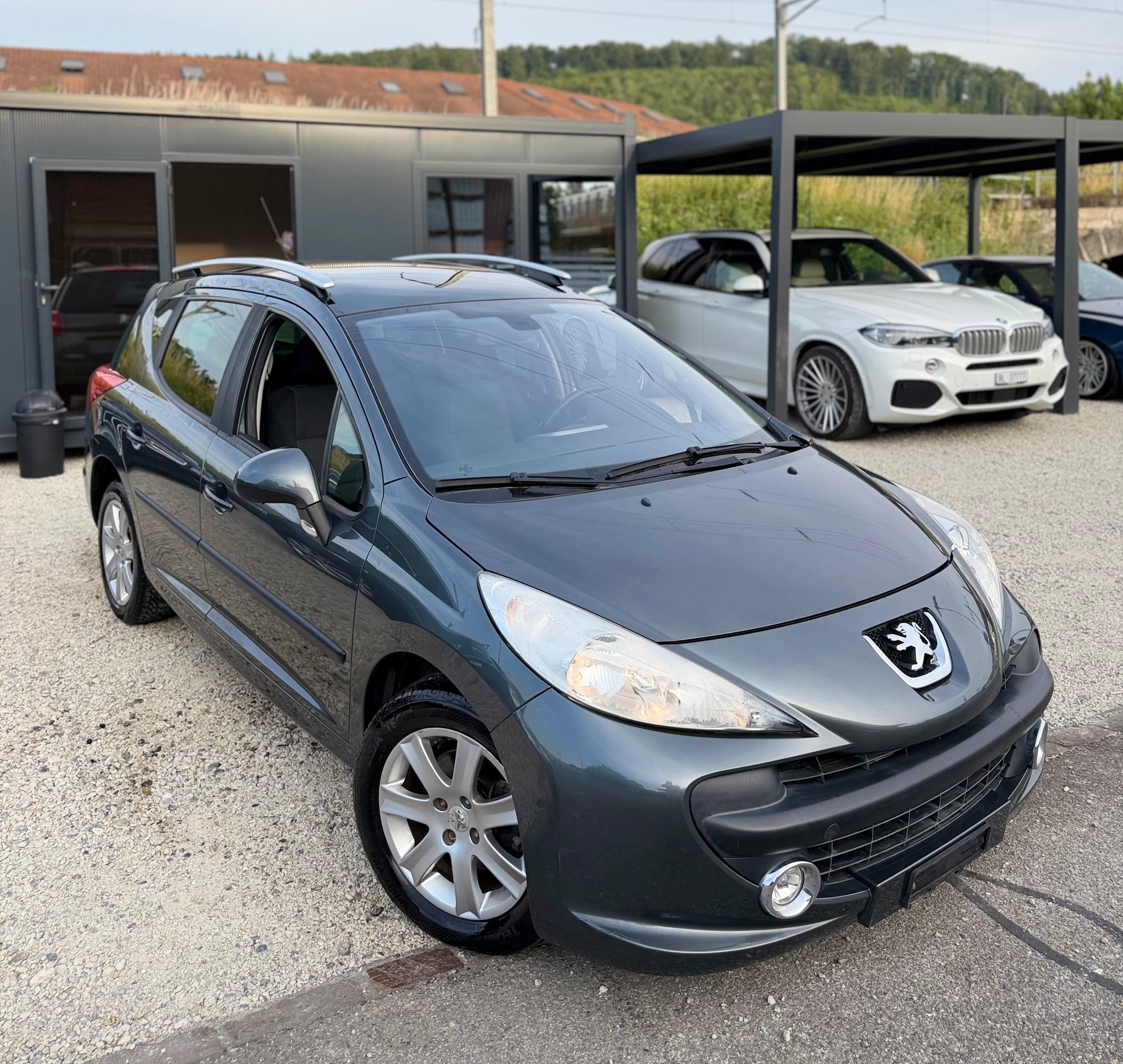 PEUGEOT 207 SW 1.6 16V Sport Automatic-image-0