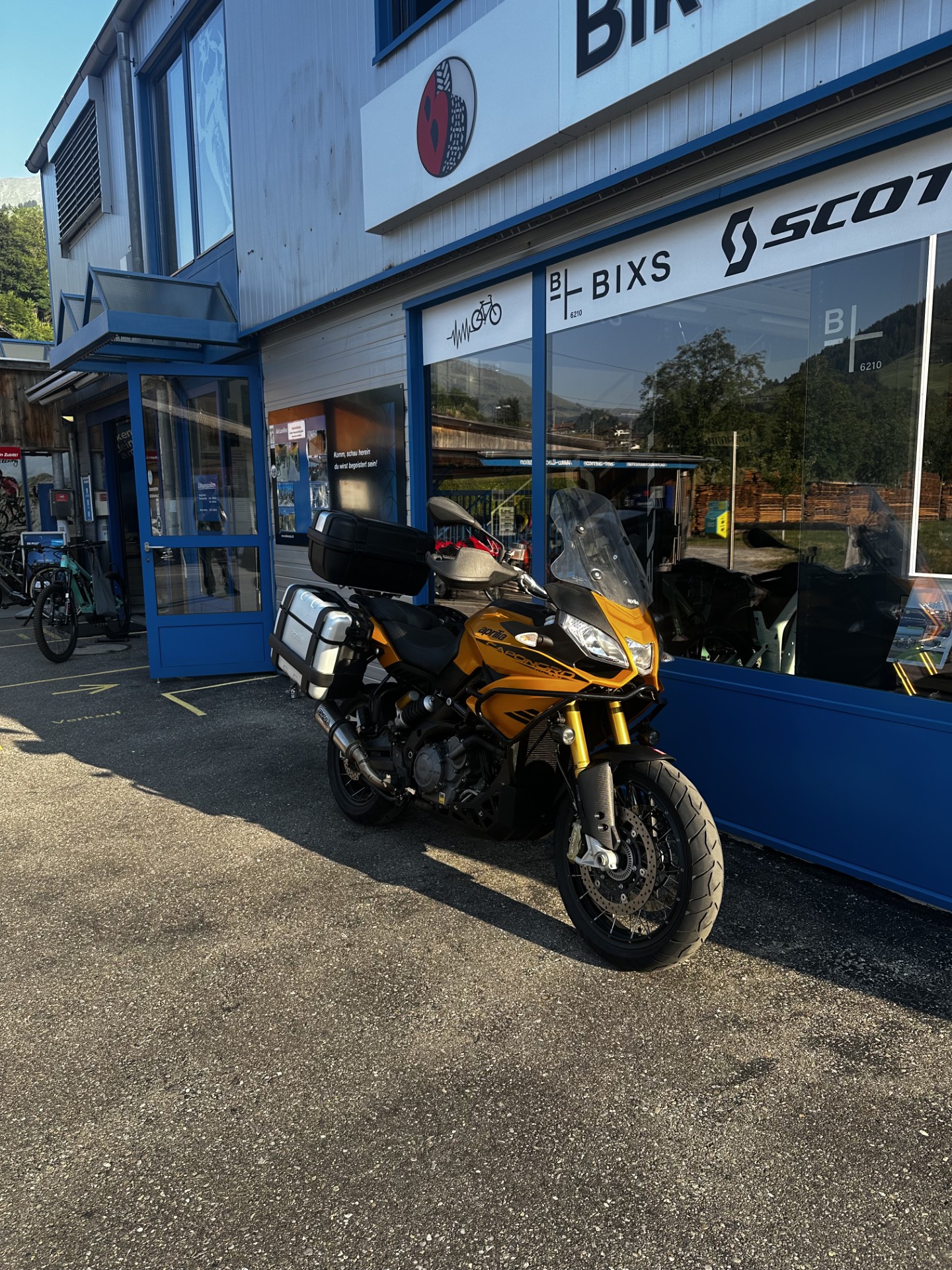 APRILIA Caponord 1200 ABS/ATC Rally (Kundenauftrag)-image-2