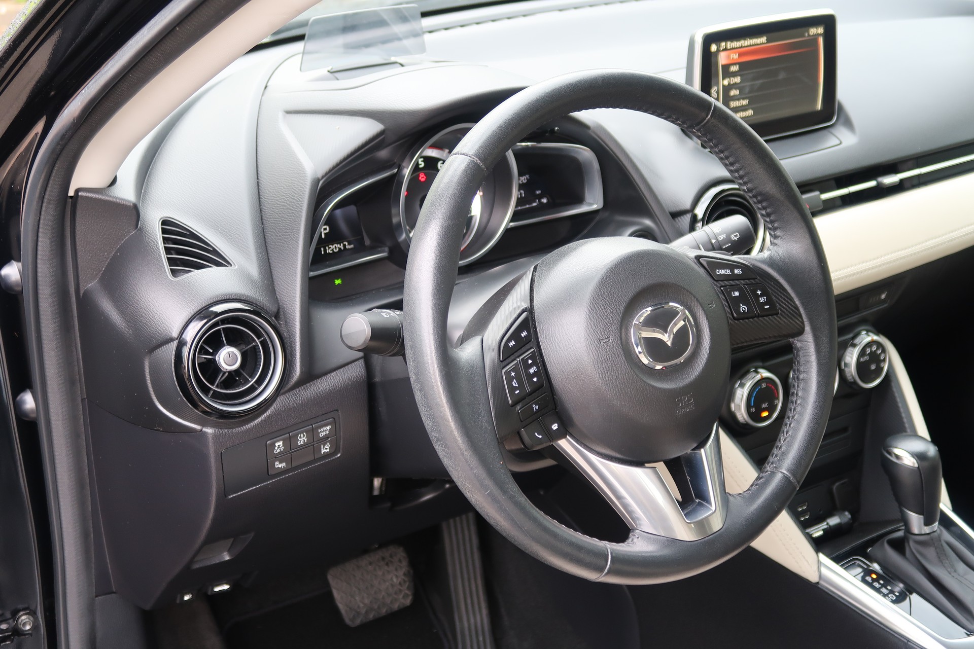 MAZDA 2 1.5i 16V Skyactiv-G Ambition Drive-image-7