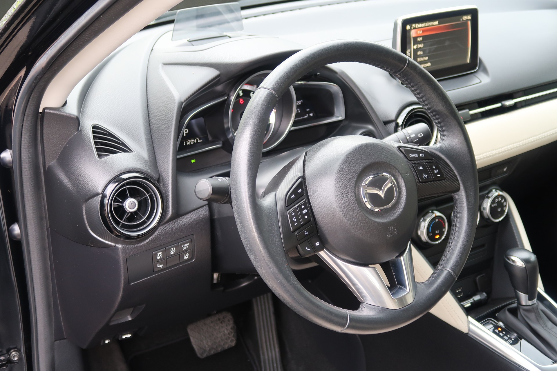MAZDA 2 1.5i 16V Skyactiv-G Ambition Drive-image-7