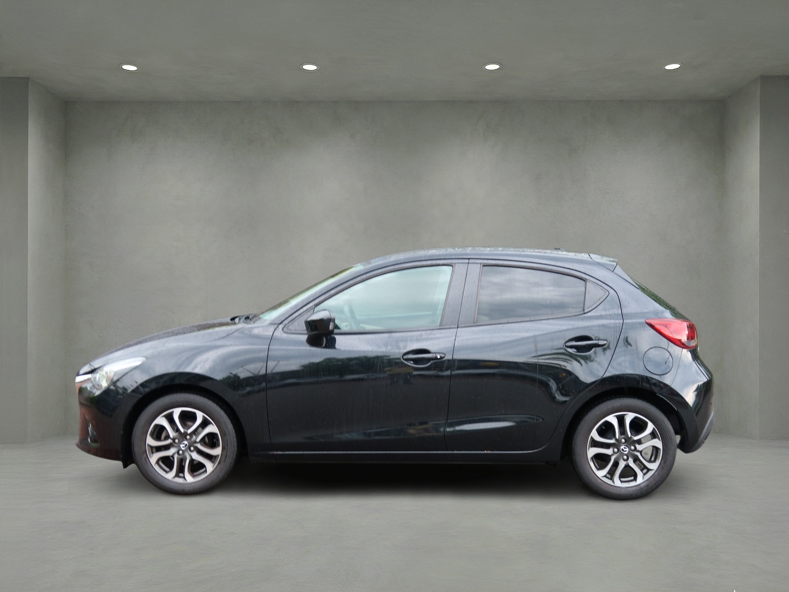 MAZDA 2 1.5i 16V Skyactiv-G Ambition Drive-image-6
