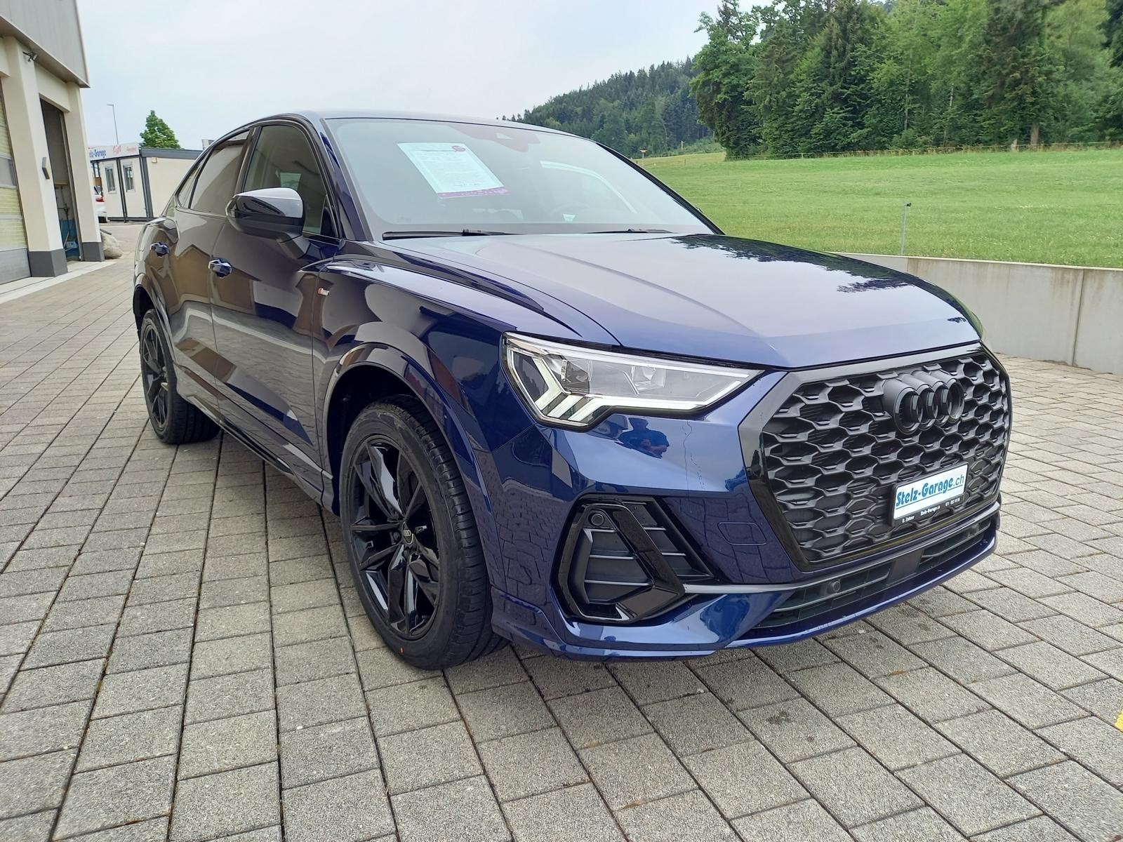 AUDI Q3 35 TFSI S line S-tronic **Sportback**-showroom-element-3