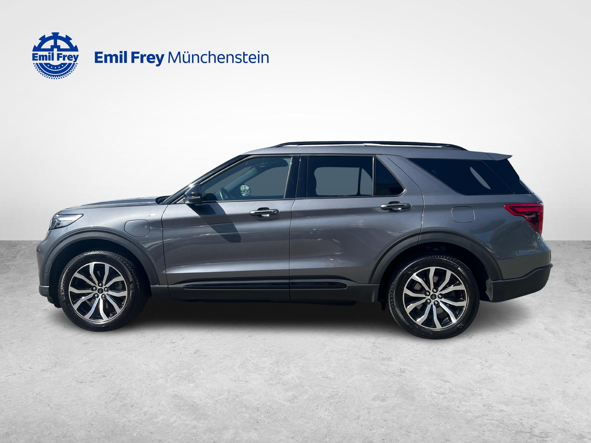 FORD Explorer 3.0 V6 Plug-in Hybrid ST-Line-showroom-element-1