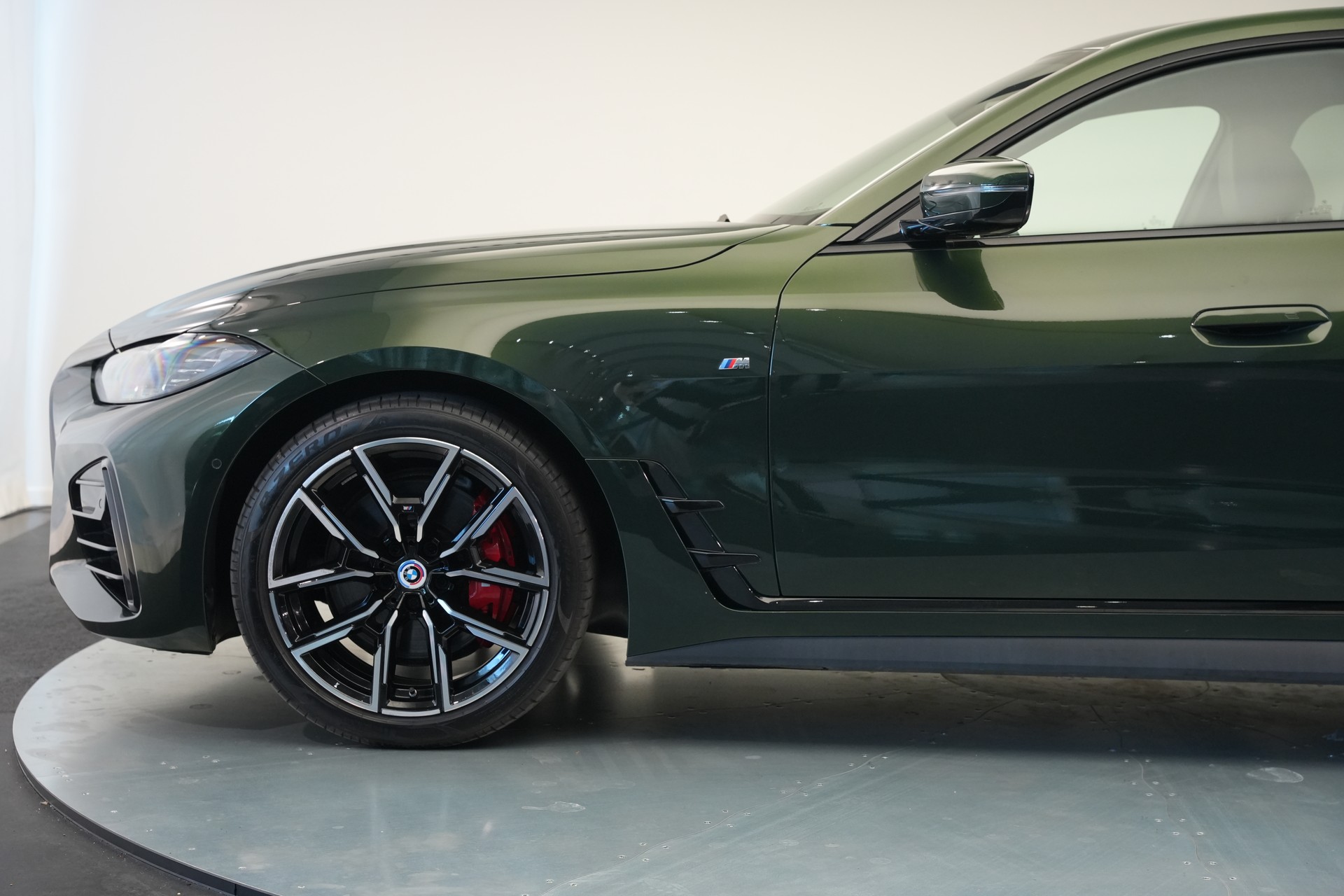 BMW 430i Gran Coupé M Sport PRO Steptronic *Carbon* *Sanremo grün* *50 Jahre* *Glasdach*-image-39