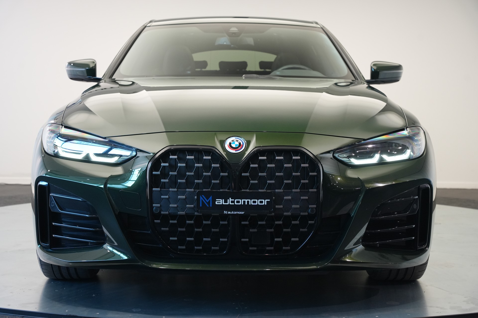 BMW 430i Gran Coupé M Sport PRO Steptronic *Carbon* *Sanremo grün* *50 Jahre* *Glasdach*-image-42