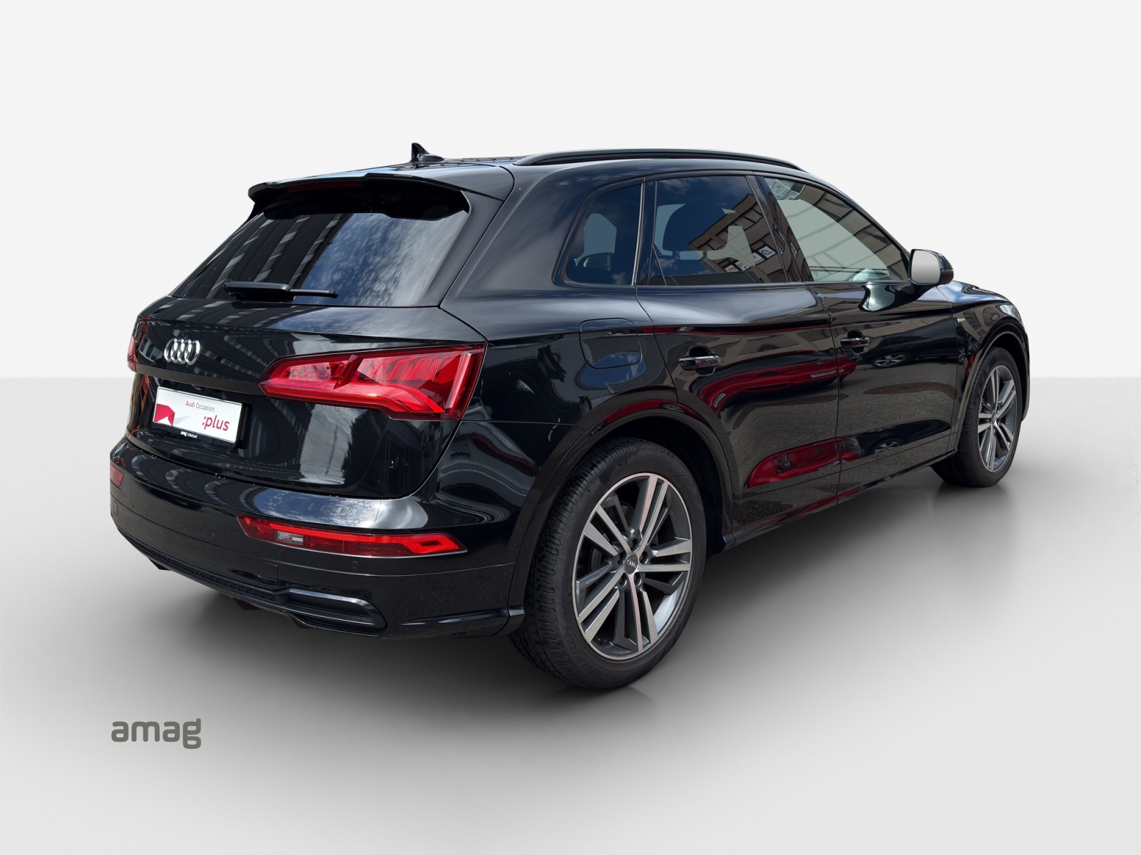 AUDI Q5 45 TFSI sport quattro S-tronic-image-4