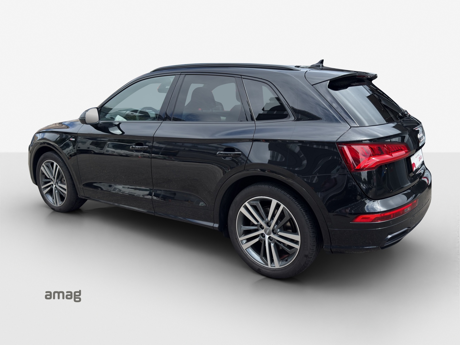 AUDI Q5 45 TFSI sport quattro S-tronic-image-2