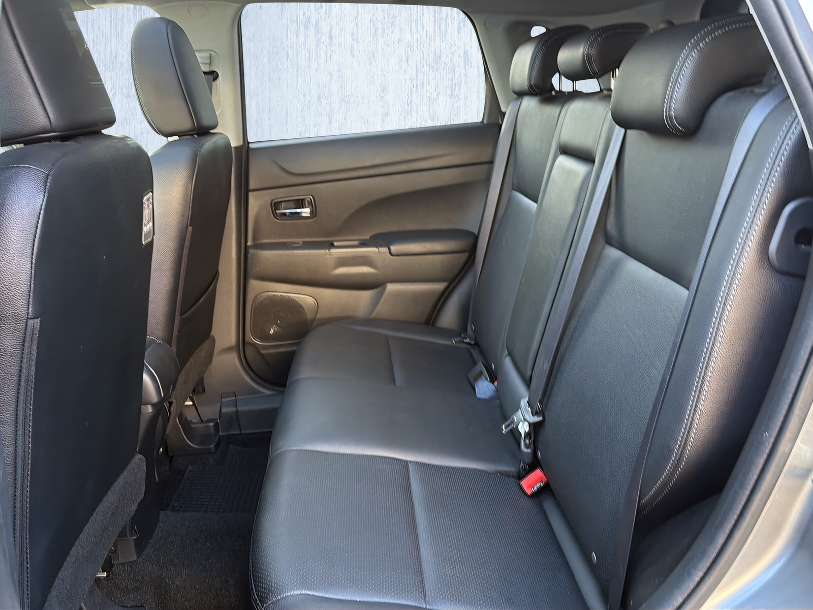 MITSUBISHI ASX 2.2 DID Intense 4WD Automatic-image-16