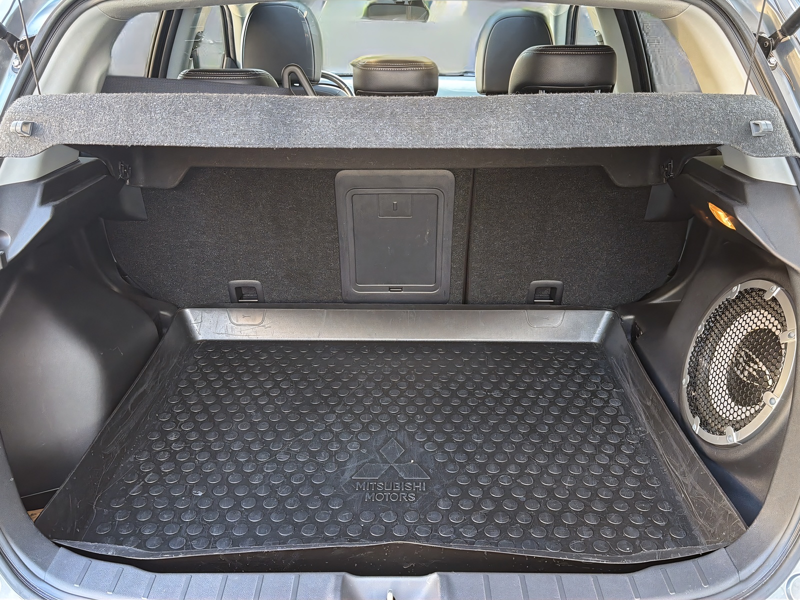 MITSUBISHI ASX 2.2 DID Intense 4WD Automatic-image-18