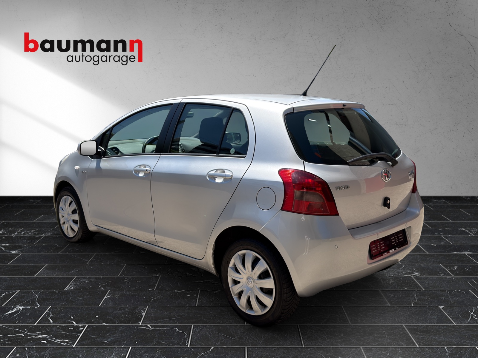 TOYOTA Yaris 1.4 D-4D City Multimode-image-3