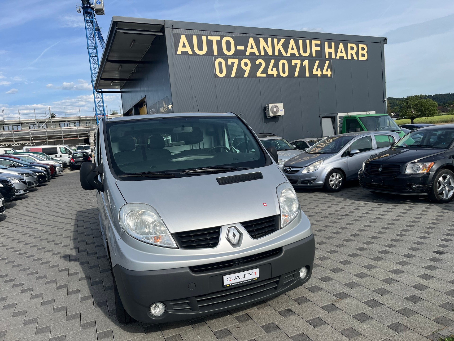 RENAULT Trafic 2.0 dCi 115 A 2.9t L2H1-image-2