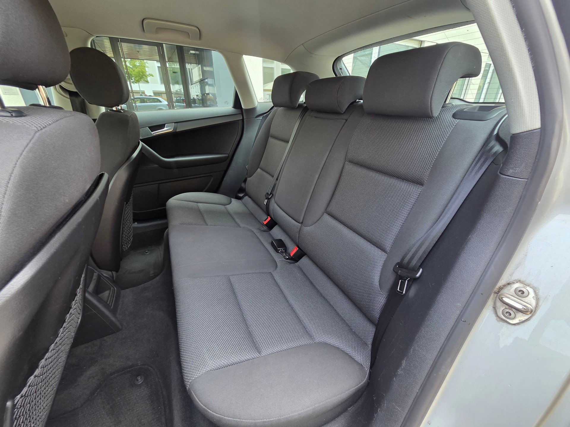 AUDI A3 1.9 TDIe Ambiente-image-12