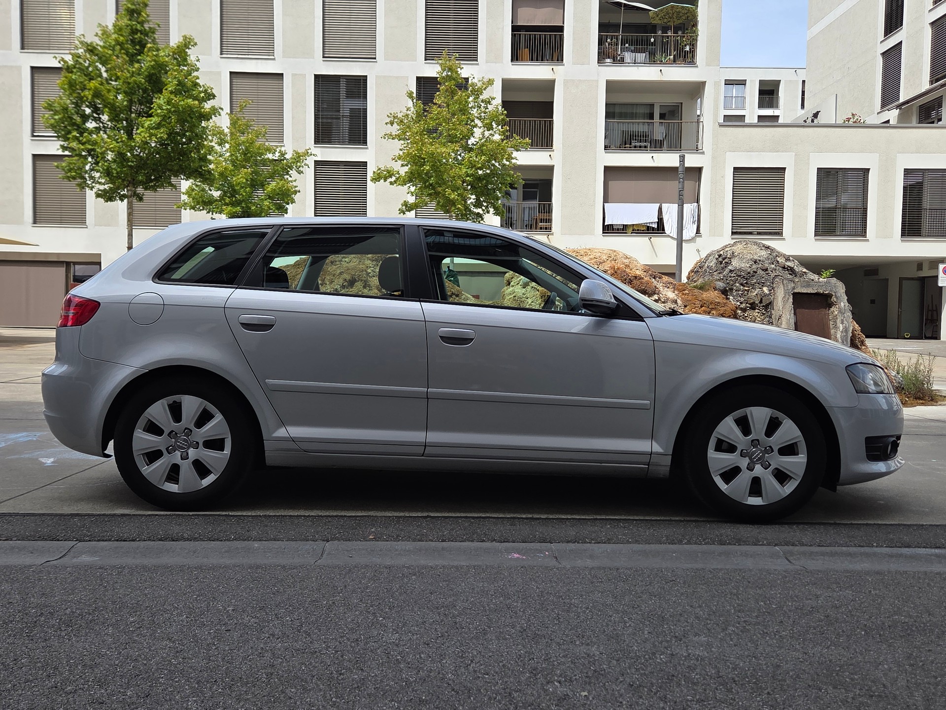 AUDI A3 1.9 TDIe Ambiente-image-2