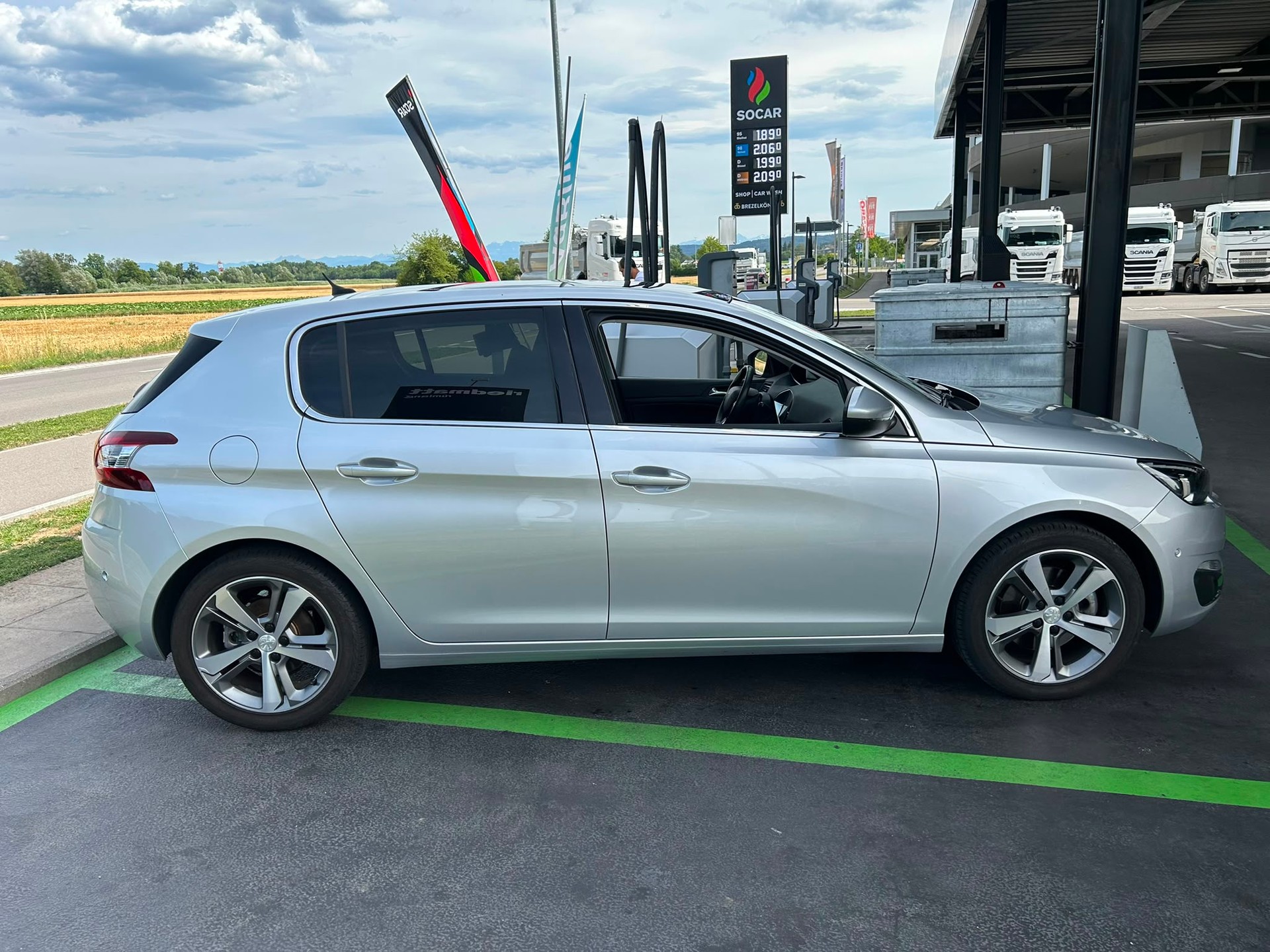 PEUGEOT 308 1.6 THP Féline-image-6