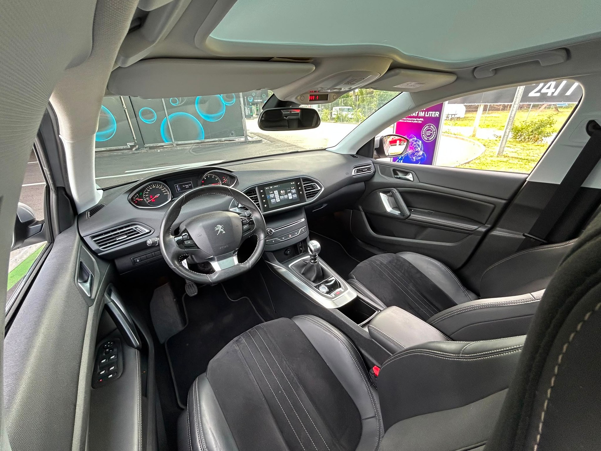 PEUGEOT 308 1.6 THP Féline-image-8
