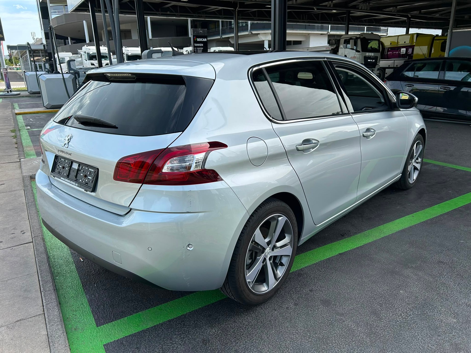 PEUGEOT 308 1.6 THP Féline-image-5