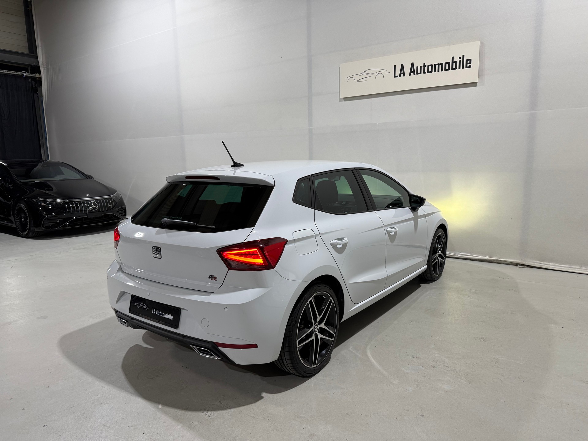 SEAT Ibiza 1.0 EcoTSI DSG Swiss FR (CH-Fahrzeug)-image-8