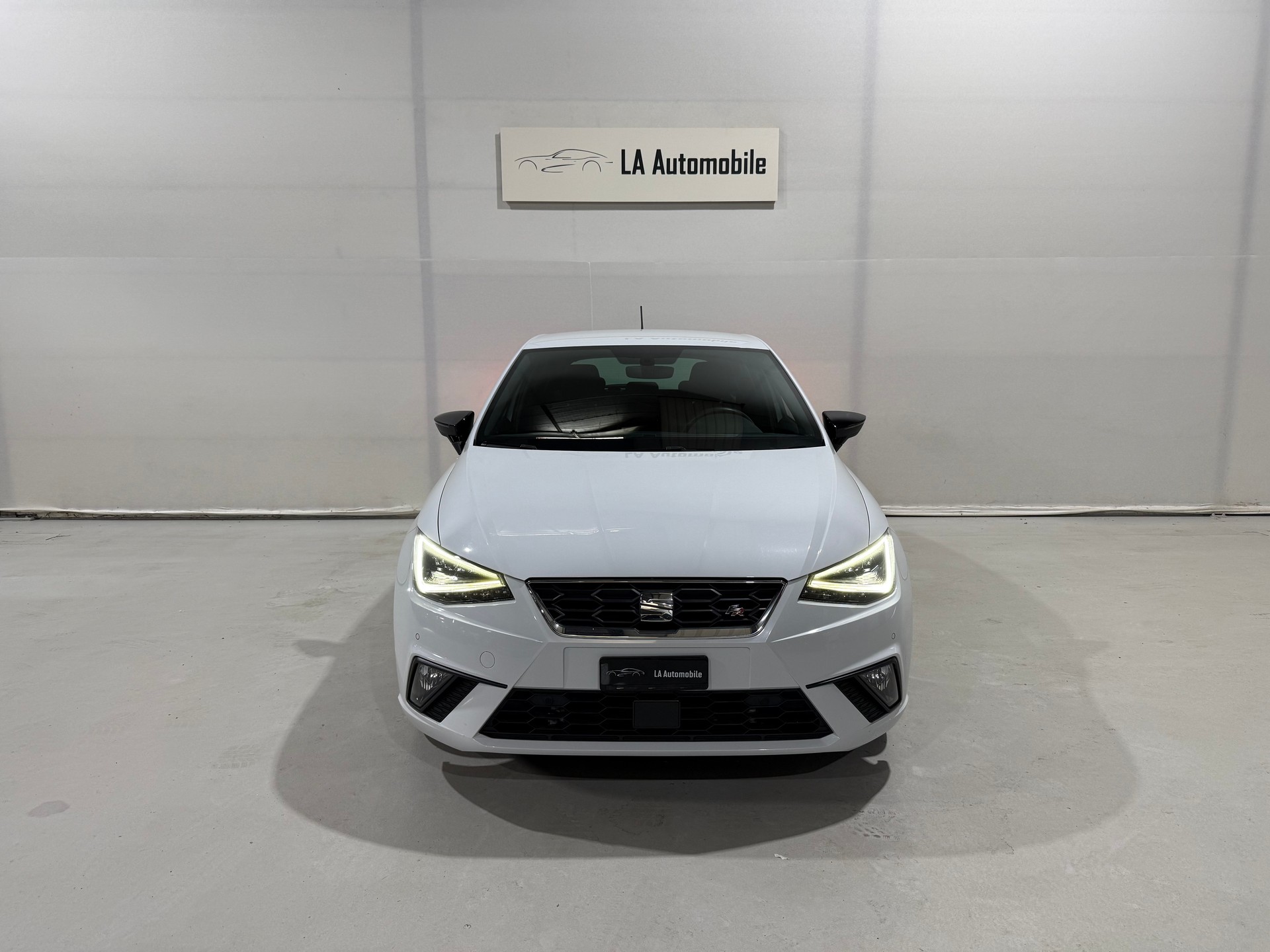 SEAT Ibiza 1.0 EcoTSI DSG Swiss FR (CH-Fahrzeug)-image-3