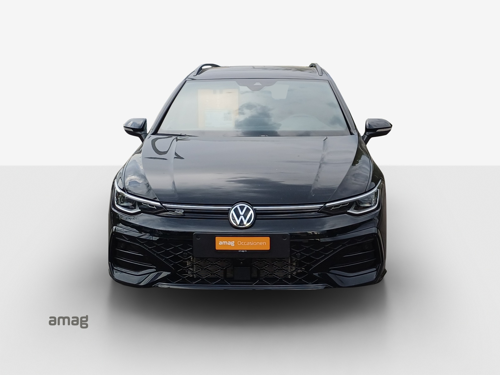 VW Golf Variant 2.0 TSI R-Line DSG 4 Motion-image-6