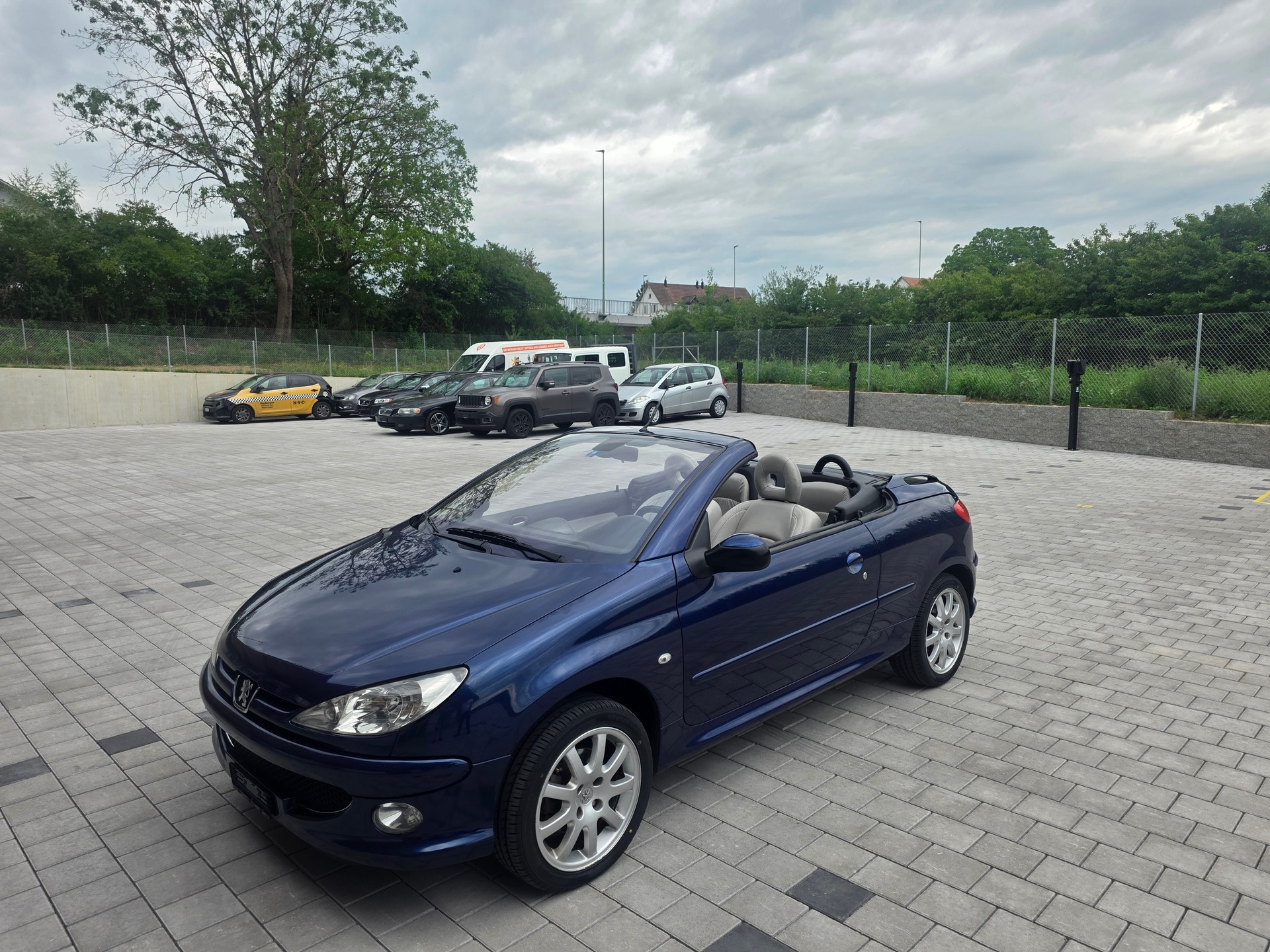 PEUGEOT 206 CC 1.6 16V-image-0