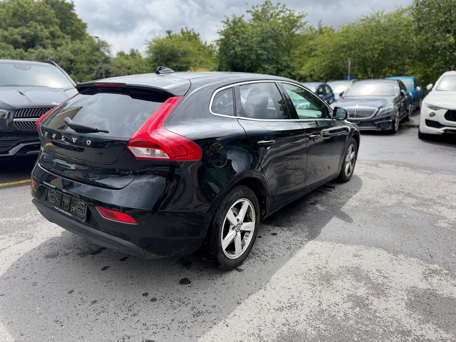 VOLVO V40 D2 Momentum-image-3