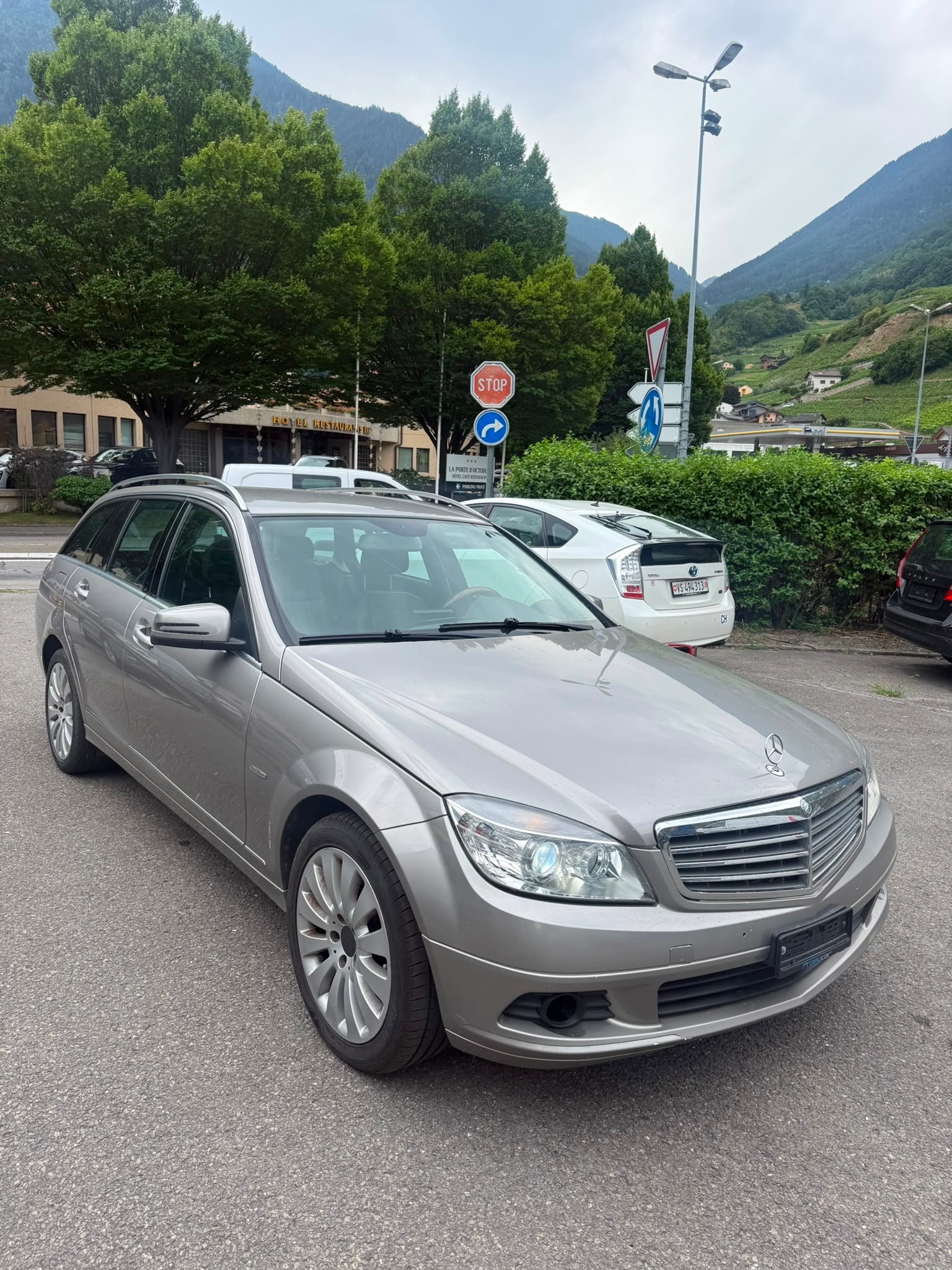 MERCEDES-BENZ C 350 CDI (320 CDI) Avantgarde 4Matic 7G-Tronic-image-2