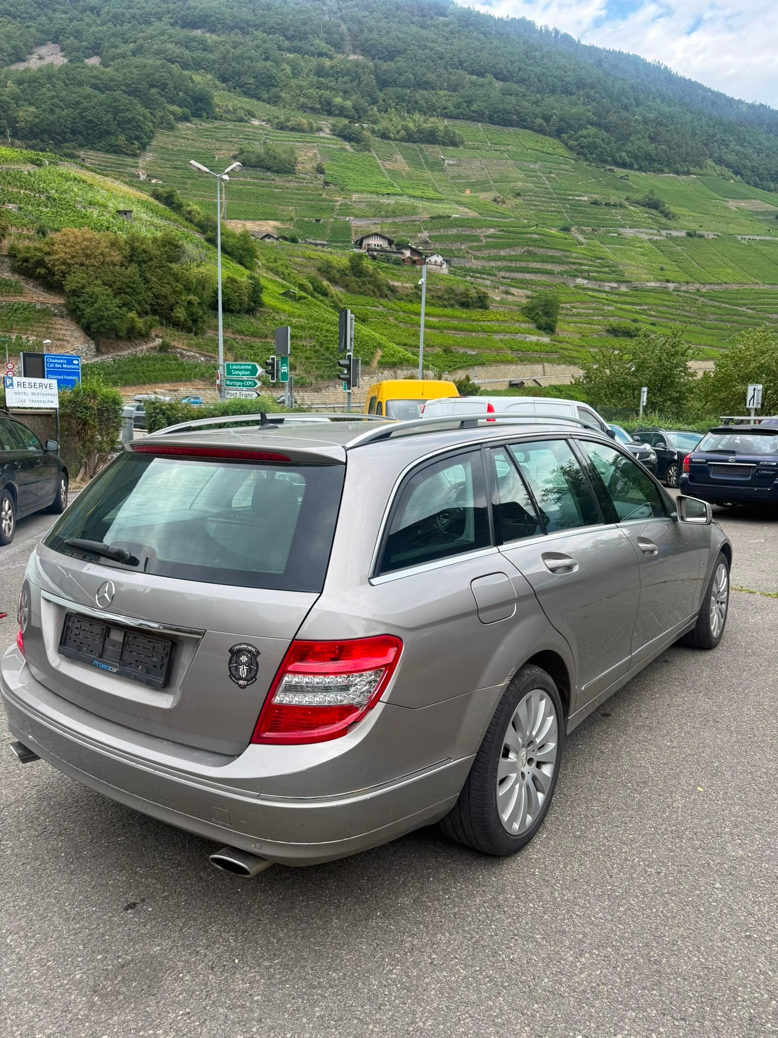 MERCEDES-BENZ C 350 CDI (320 CDI) Avantgarde 4Matic 7G-Tronic-image-3