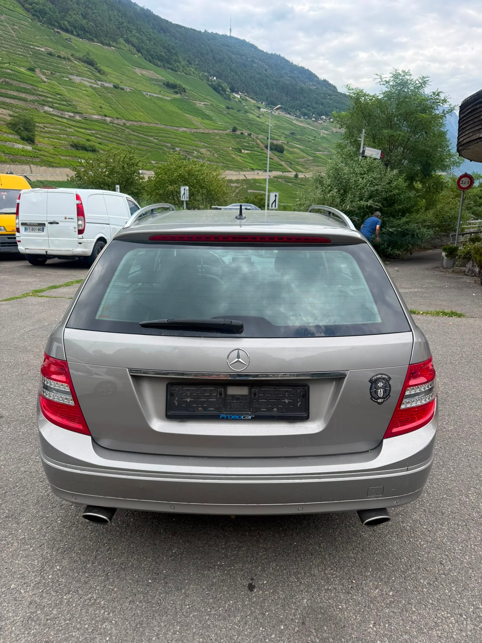 MERCEDES-BENZ C 350 CDI (320 CDI) Avantgarde 4Matic 7G-Tronic-image-4