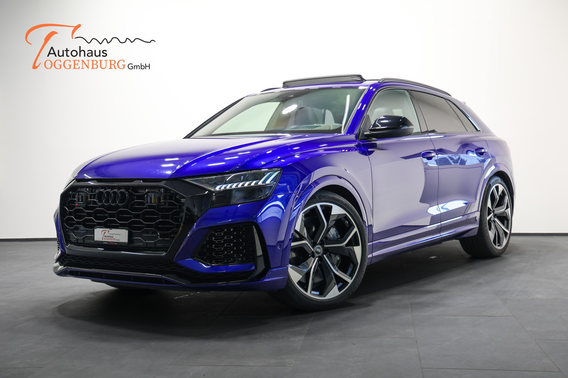 AUDI RSQ8 quattro tiptronic *1 of 1*Audi Exclusive San Marino Blau*