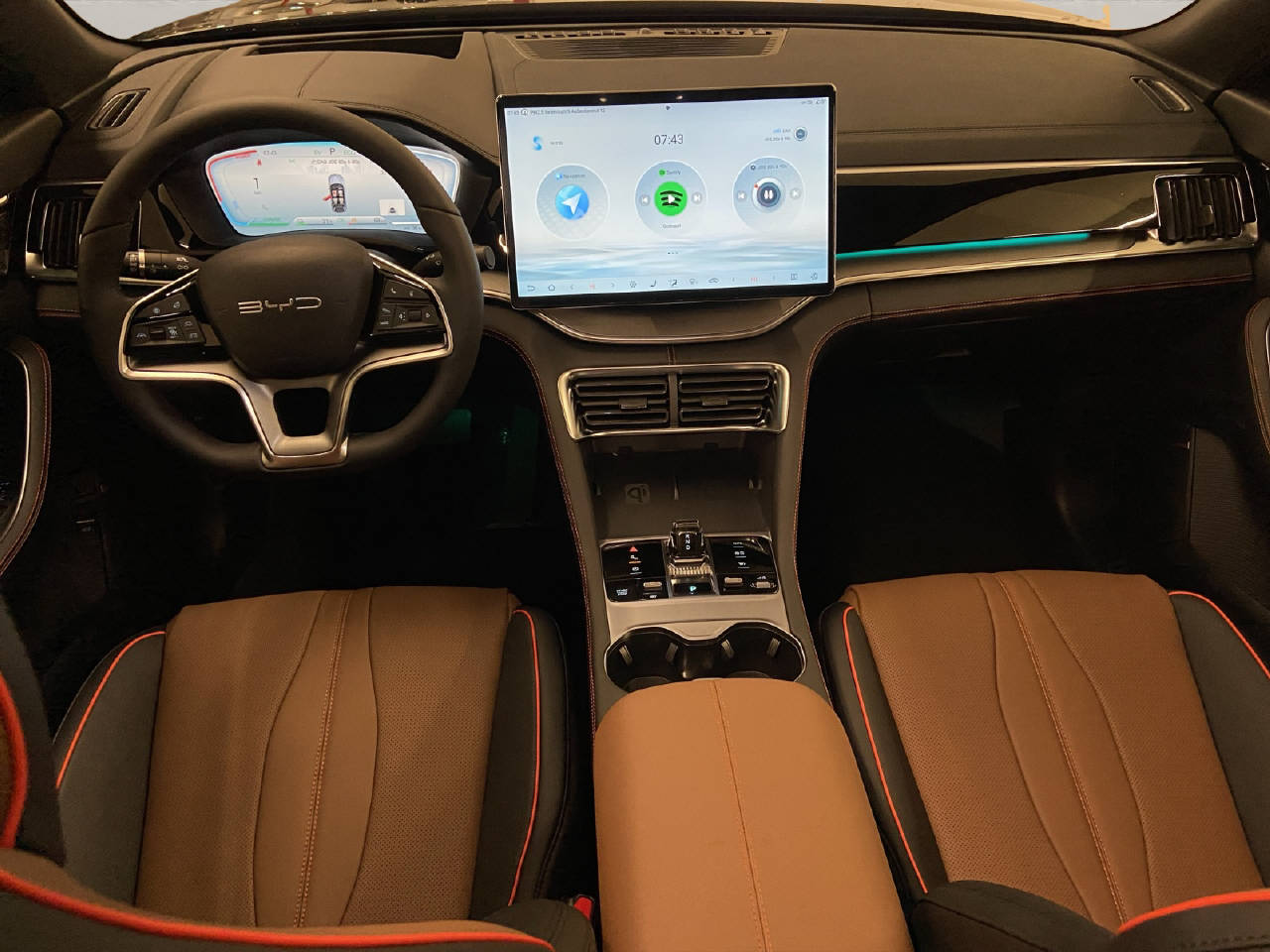 BYD Seal U DM-i Design AWD-image-5
