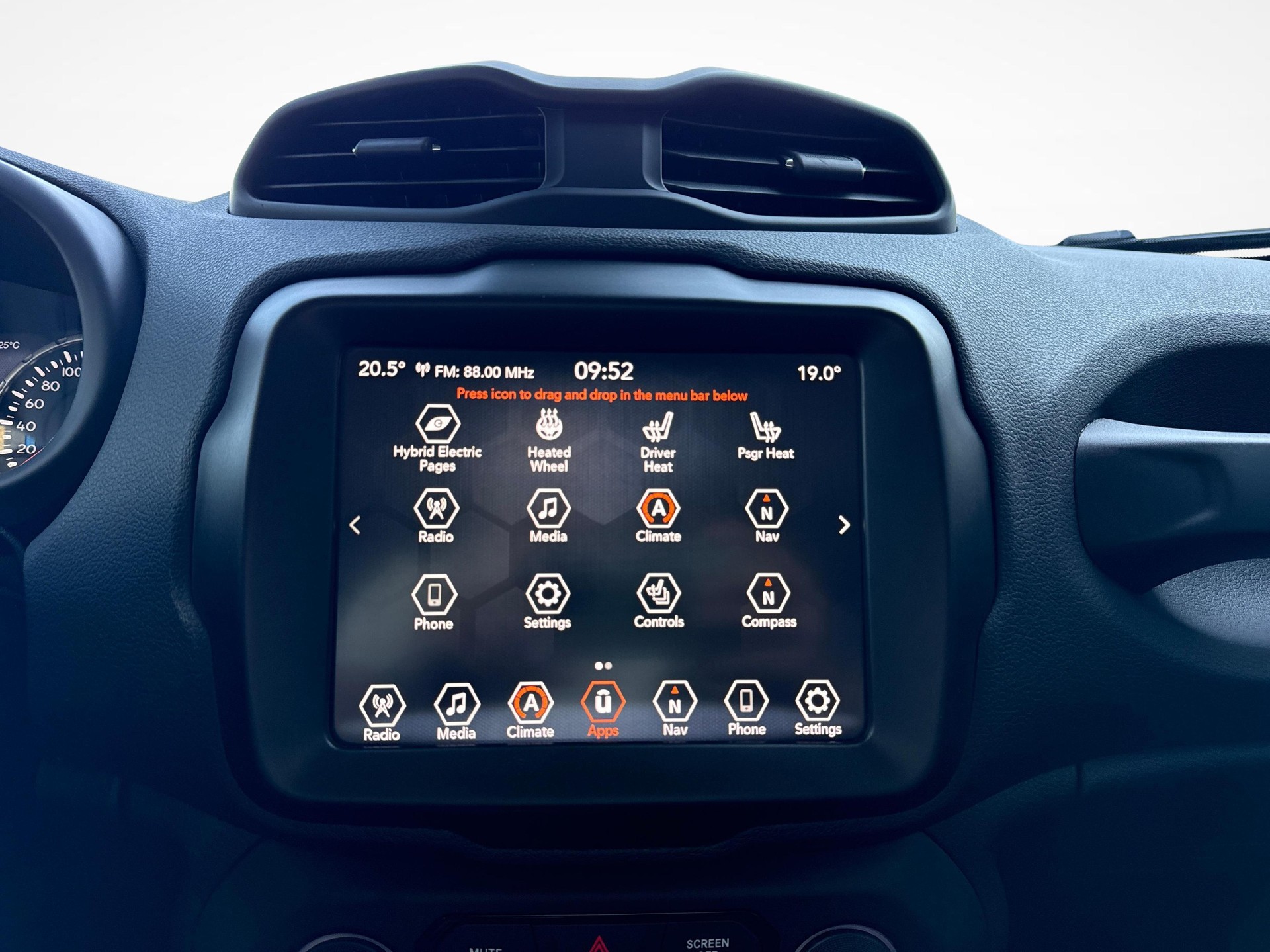JEEP Renegade 1.5 Turbo Swiss Limited-image-16