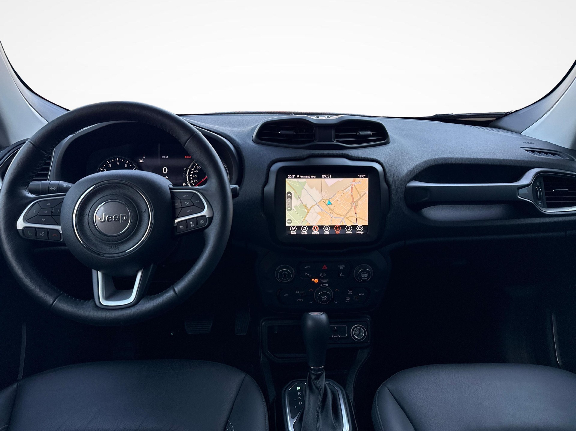 JEEP Renegade 1.5 Turbo Swiss Limited-image-8