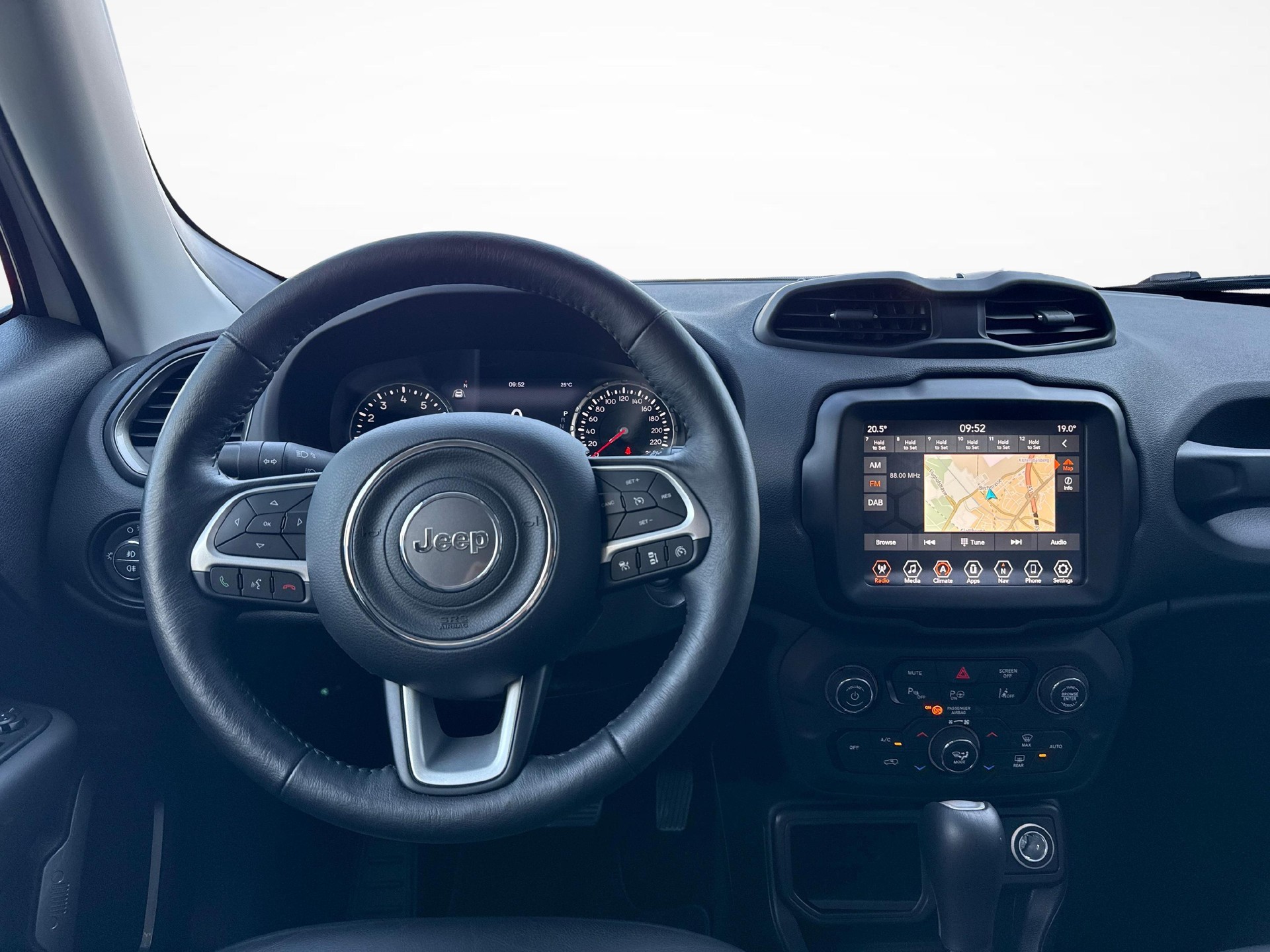 JEEP Renegade 1.5 Turbo Swiss Limited-image-13