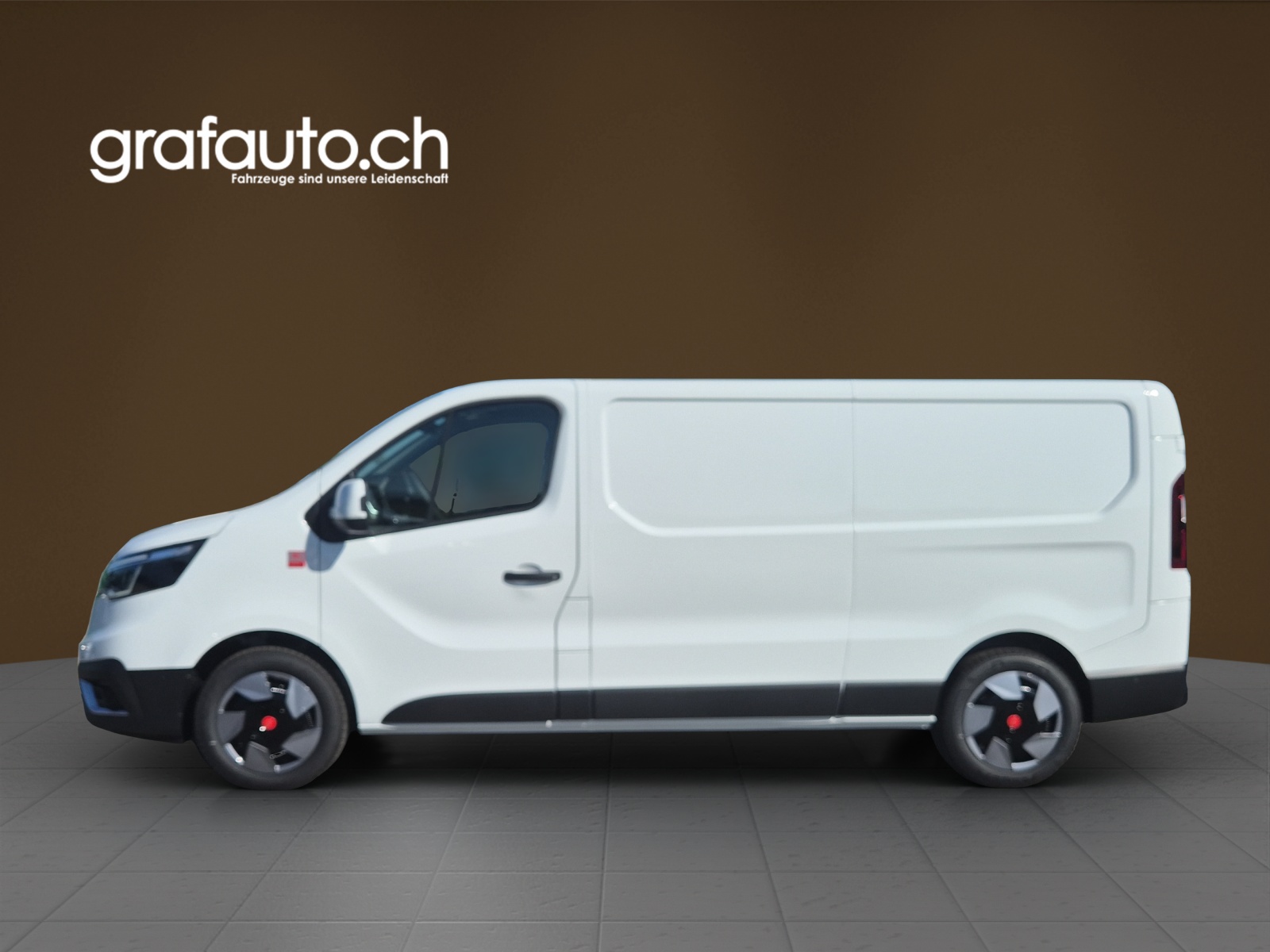 RENAULT Trafic Red 2.0 dCi 150 L2H1 Automat-image-1