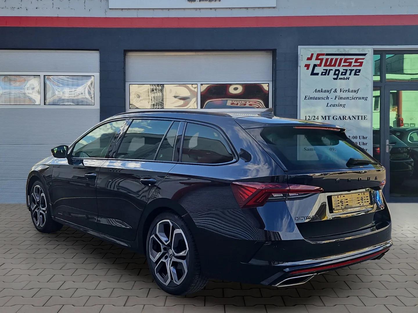 SKODA Octavia Combi 2.0 TDI DSG RS 4x4 mit AHK-Vorbereitung & 5J Werksgarantie oder bis 100000km-image-5