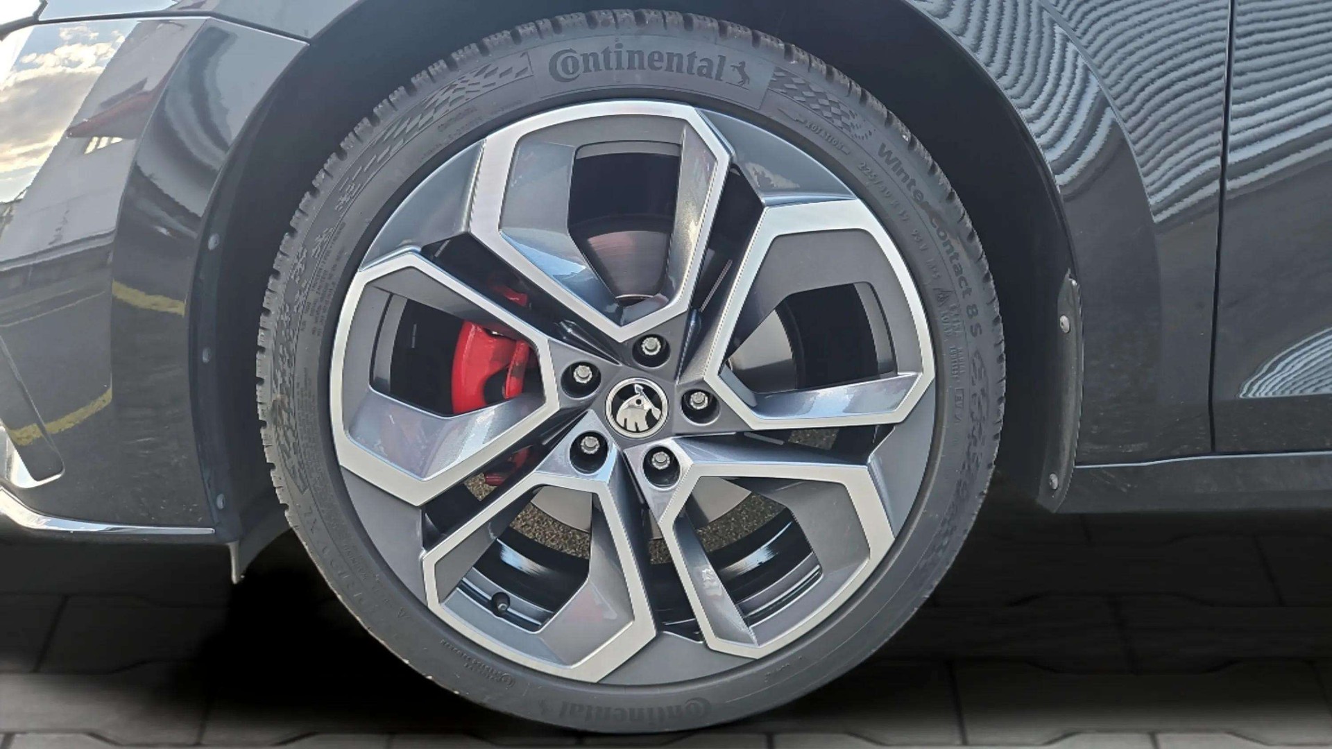 SKODA Octavia Combi 2.0 TDI DSG RS 4x4 mit AHK-Vorbereitung & 5J Werksgarantie oder bis 100000km-image-28