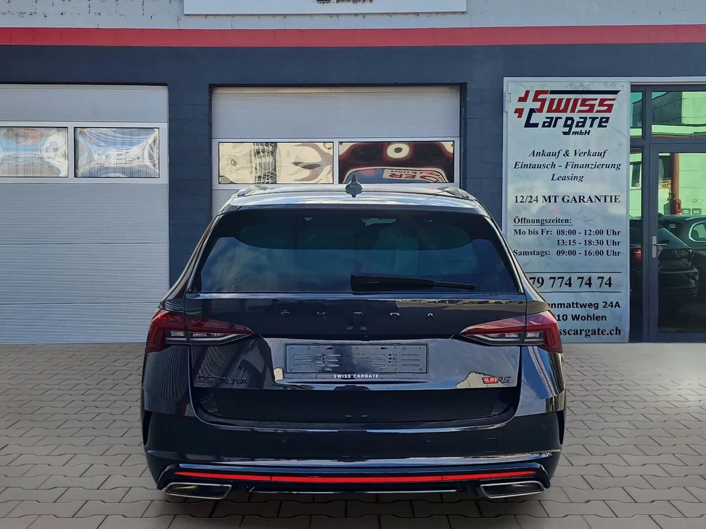 SKODA Octavia Combi 2.0 TDI DSG RS 4x4 mit AHK-Vorbereitung & 5J Werksgarantie oder bis 100000km-image-6
