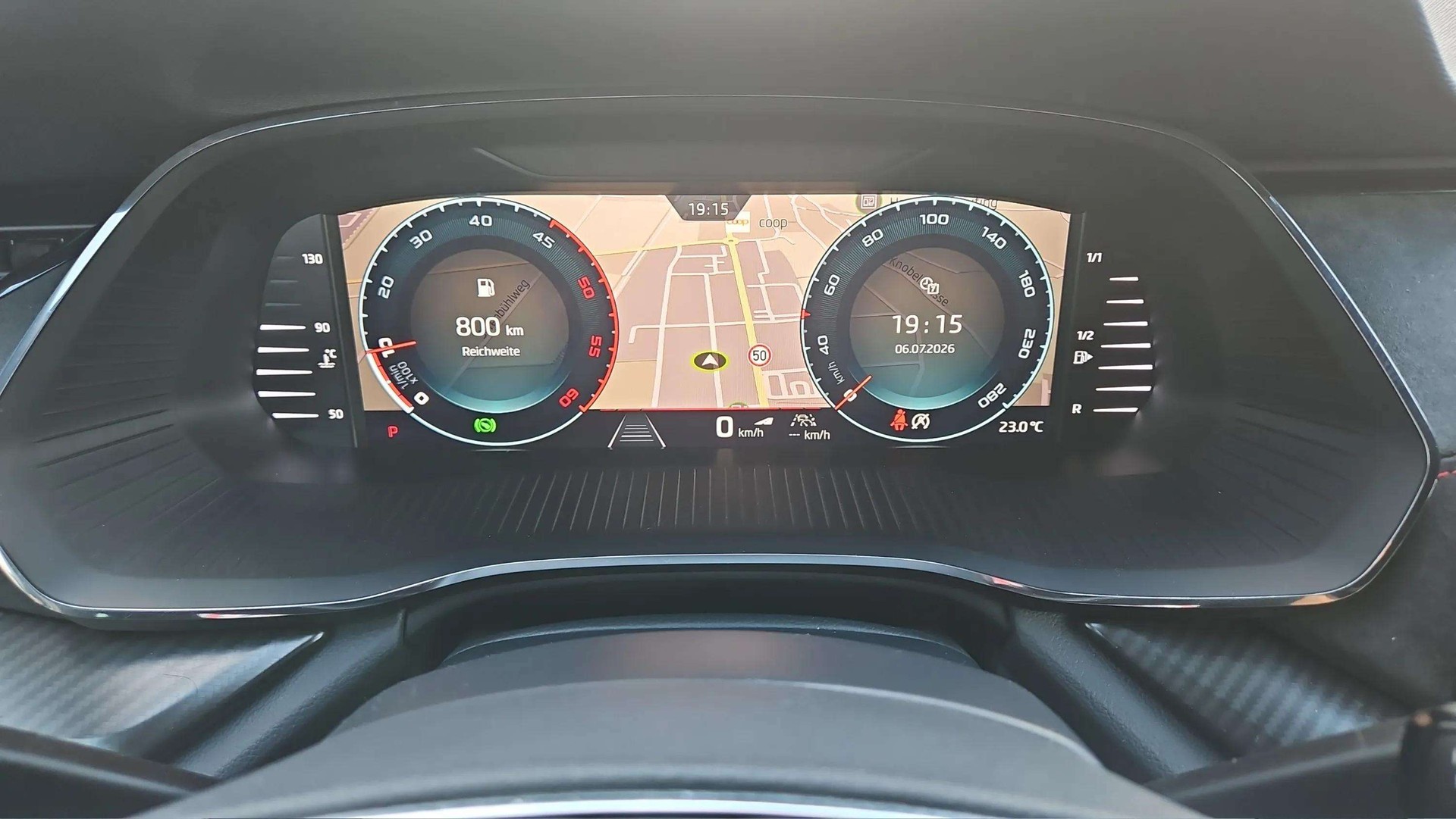 SKODA Octavia Combi 2.0 TDI DSG RS 4x4 mit AHK-Vorbereitung & 5J Werksgarantie oder bis 100000km-image-14