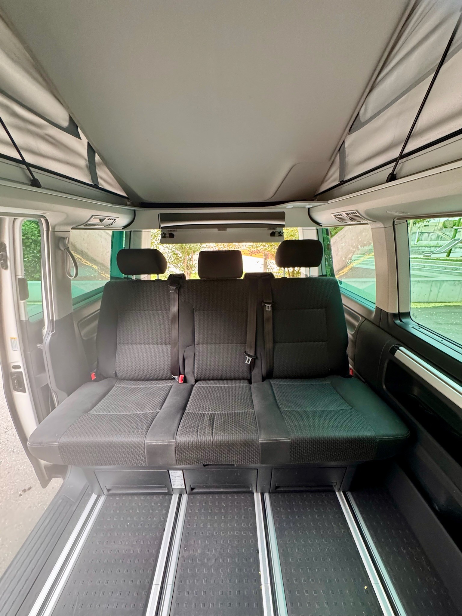 VW T6 California Beach 2.0 TDI 150 Liberty-image-6