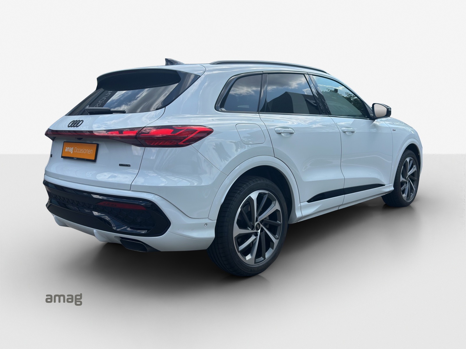 AUDI Q5 TFSI quatto 150 kW S-tronic-image-4