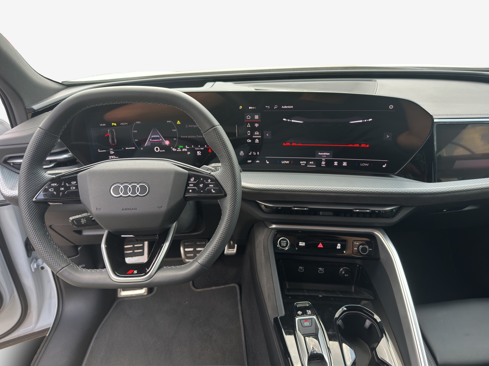 AUDI Q5 TFSI quatto 150 kW S-tronic-image-9