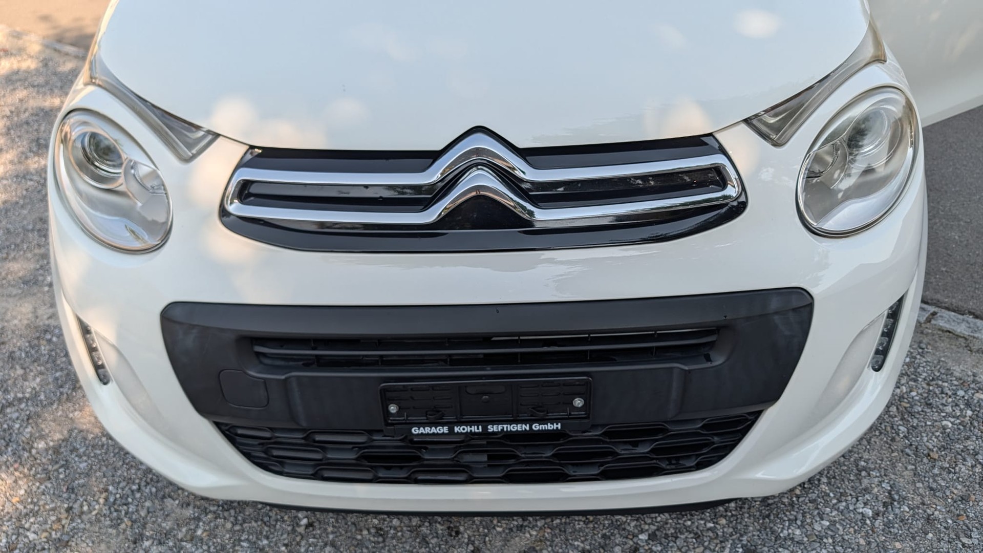CITROEN C1 1.0 VTi Feel Edition Airscape-image-0