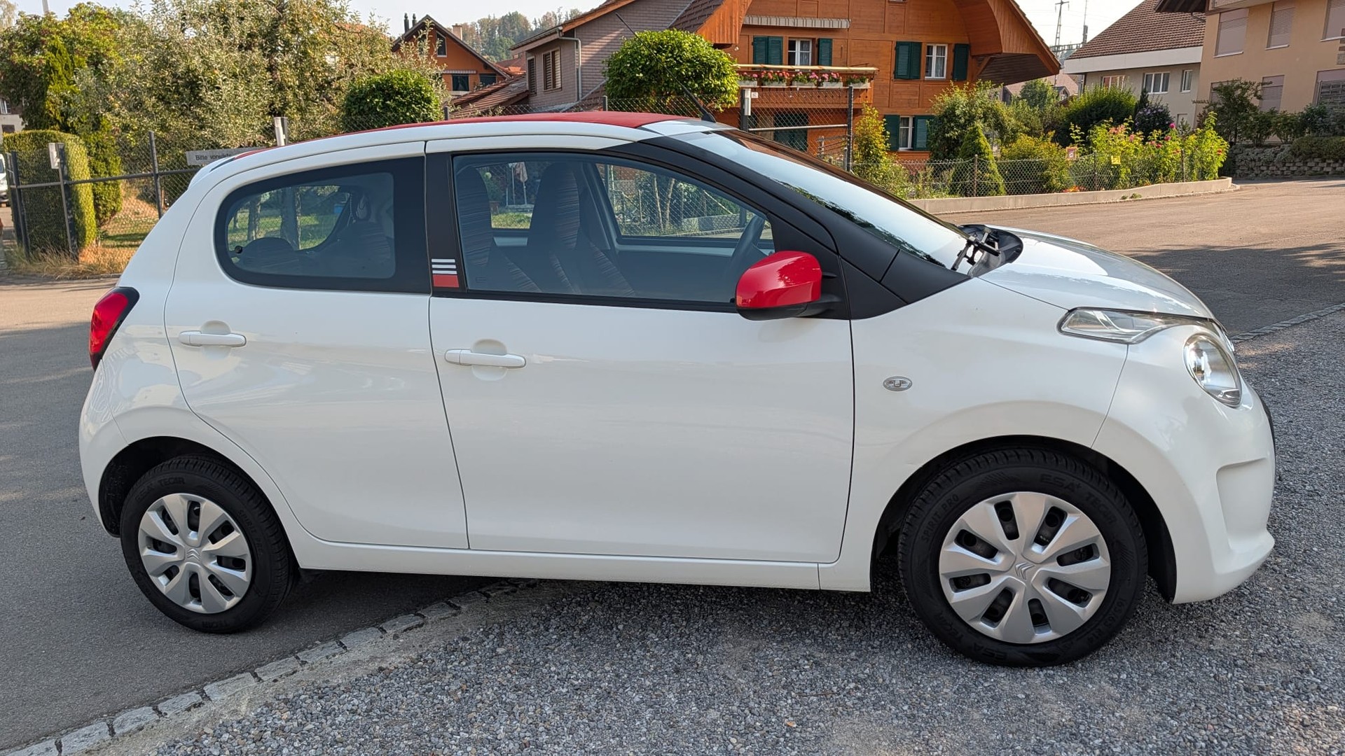 CITROEN C1 1.0 VTi Feel Edition Airscape-image-4