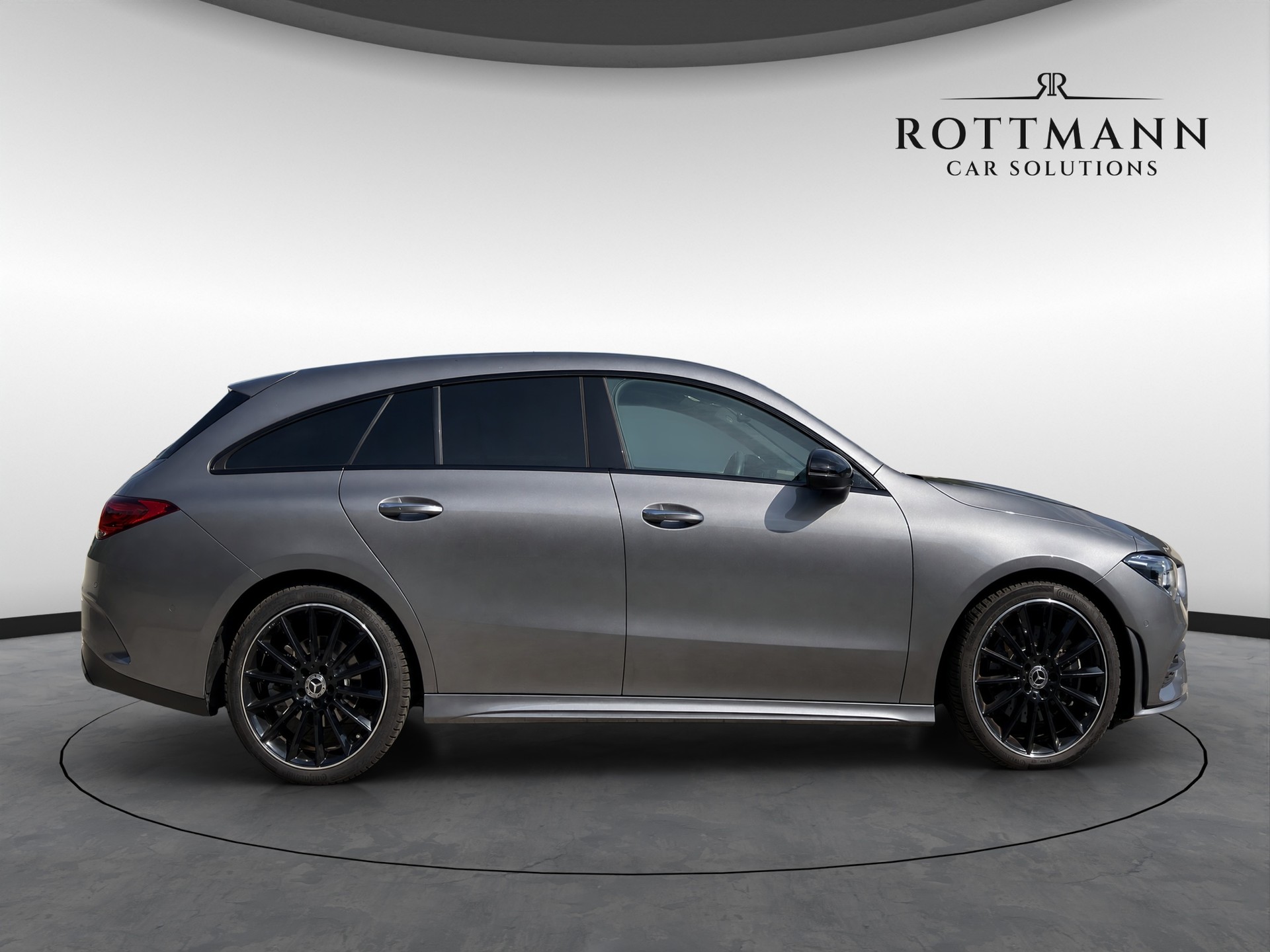 MERCEDES-BENZ CLA Shooting Brake 220 d 4Matic AMG Line-image-4