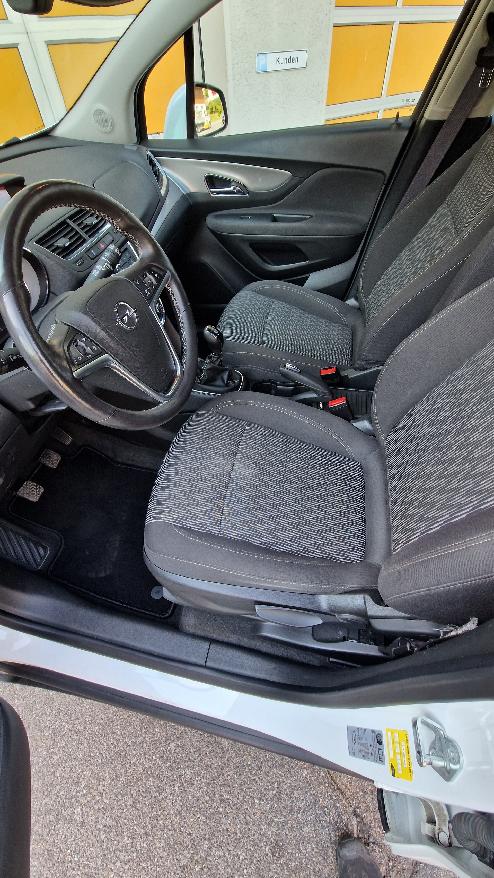 OPEL Mokka 1.4i 16V Turbo Cosmo 4WD-image-11