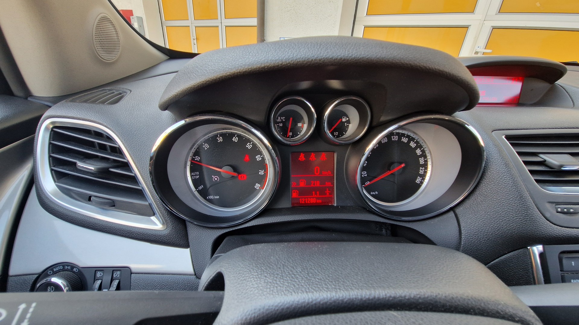OPEL Mokka 1.4i 16V Turbo Cosmo 4WD-image-9