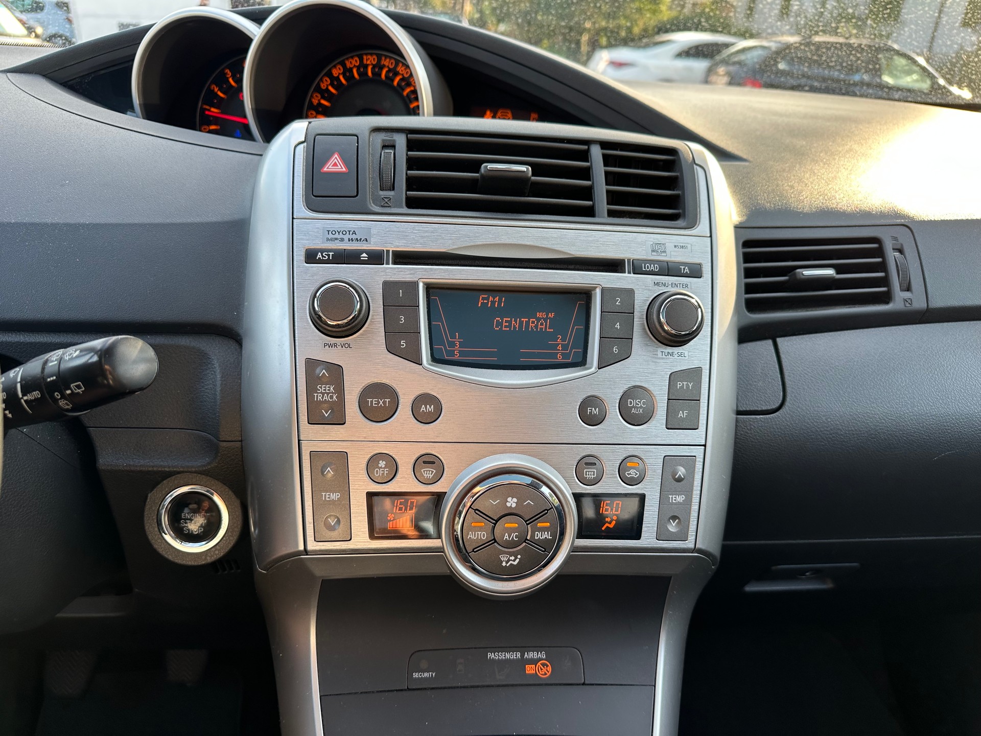 TOYOTA Verso 2.2 D-CAT Linea Sol-image-7
