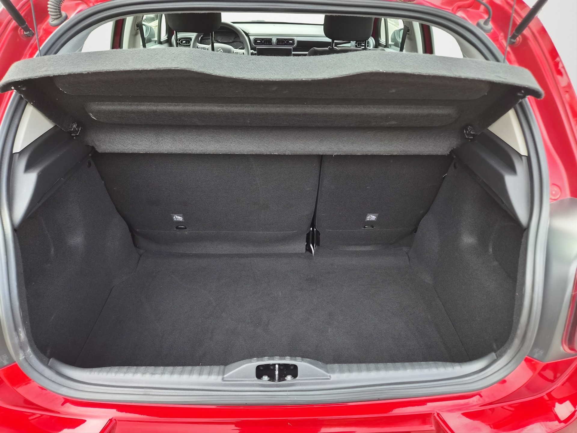 CITROEN C3 1.2i PureTech Swiss Edition EAT6-image-6
